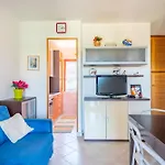 - 3' A Piedi - Giardino Bbq Casa vacanze *